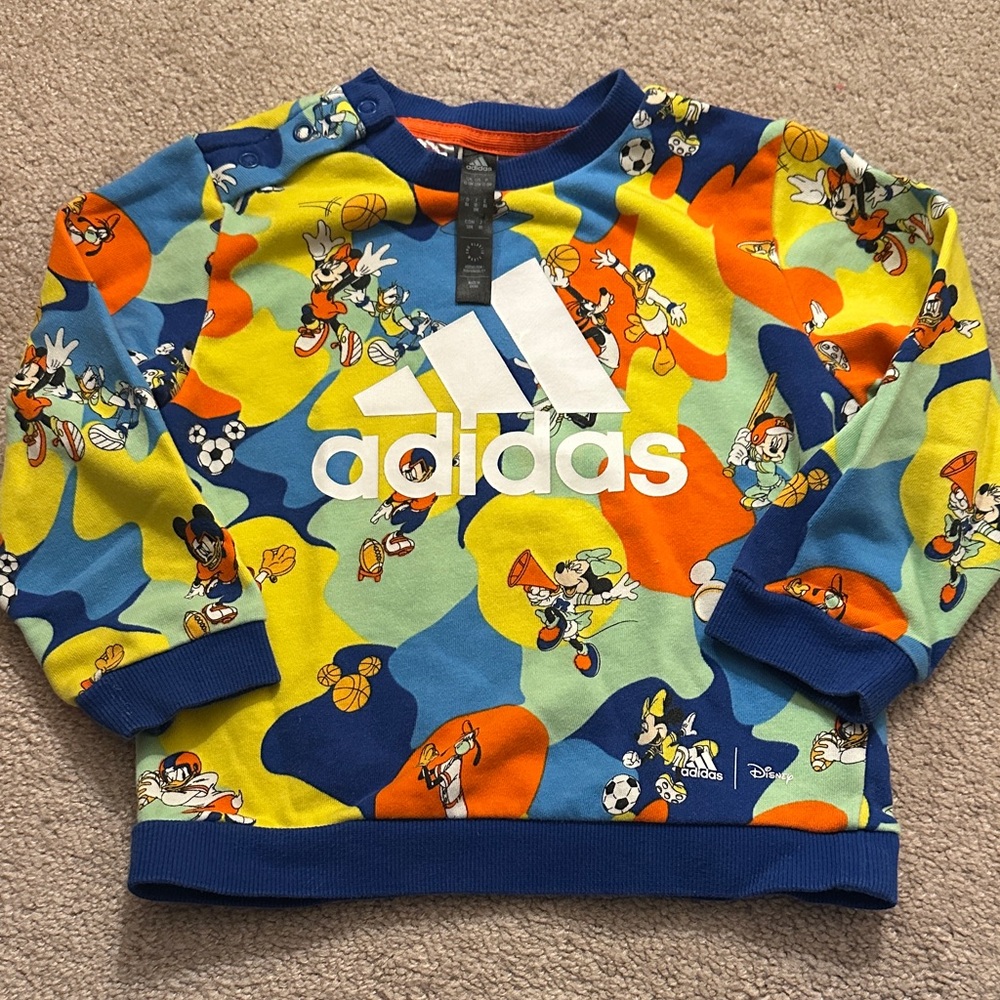 🛍️SALE🛍️ Adidas x Disney Mickey Mouse Kids' Crewneck Sweatshirt - Picture 2 of 4